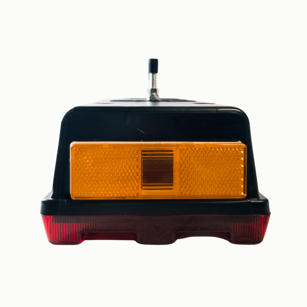 6-Chamber Ribbed Rear Lamp for Mercedes Actros