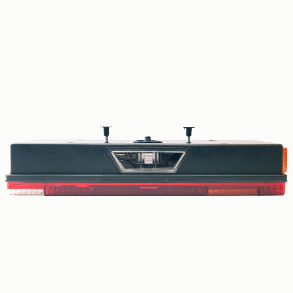 7-Chamber Ribbed Rear Lamp for MB Atego