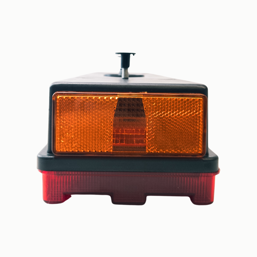 7-Chamber Ribbed Rear Lamp for MB Atego